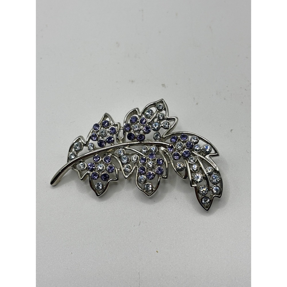 Unbranded Leaf Brooch Pin Womens OS Silver Purple Rhinestone Crystal Floral Vine